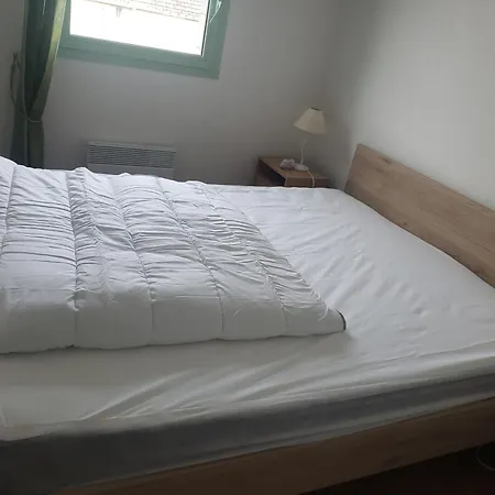 T2 Proche Avec Balcon Et Parking Privé - Fr-1-482-110 Appartement *